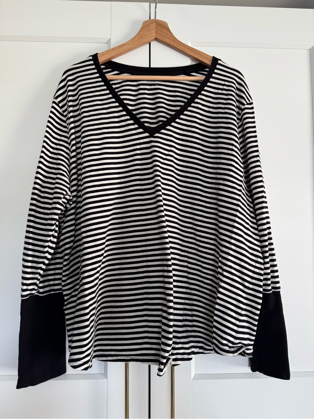 Universal Standard V Neck Striped Top | XL